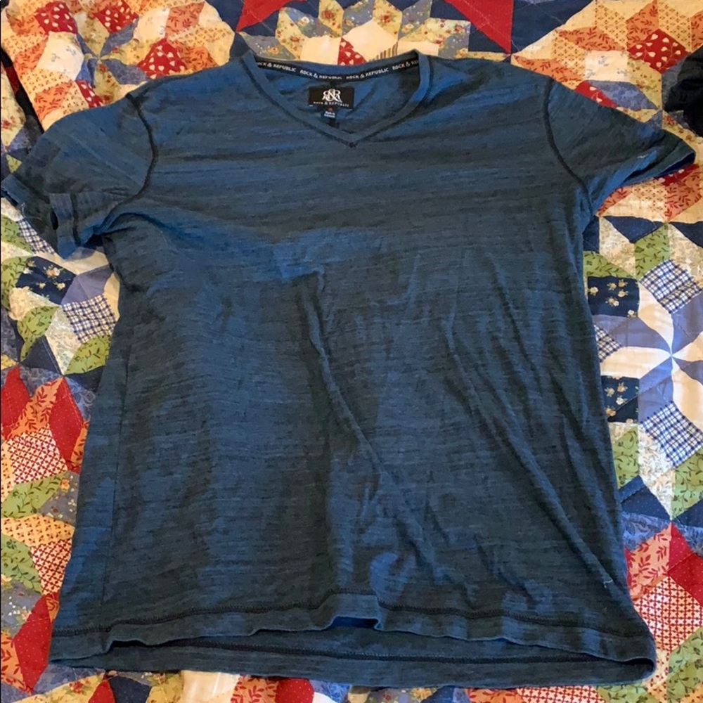 Men’s V- Neck